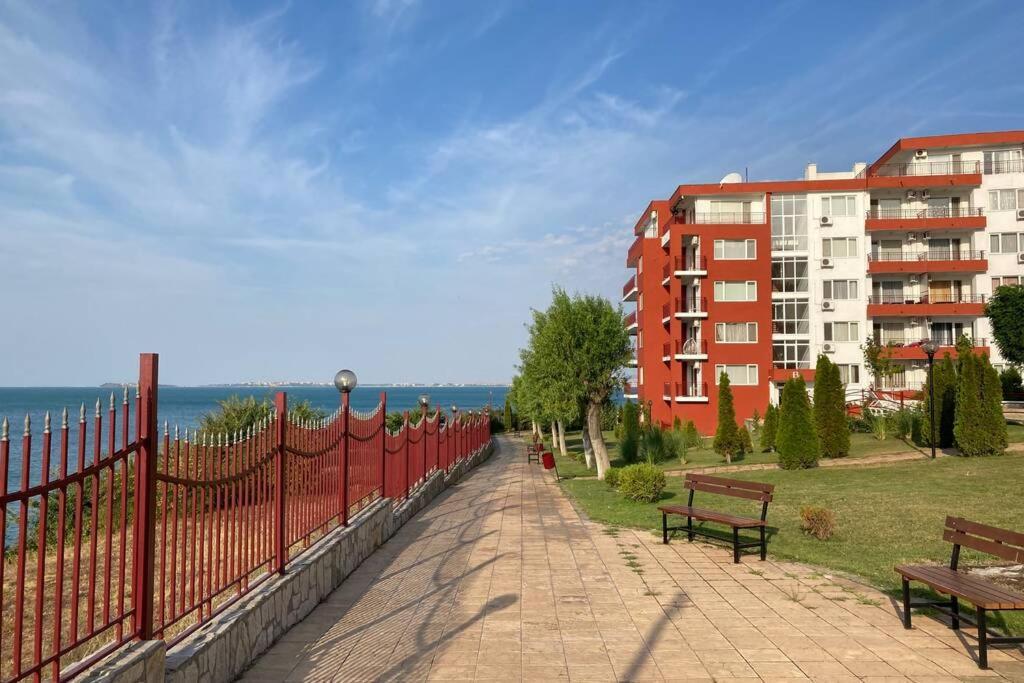 Marina View Fort Beach Studio Sveti Vlas Exteriér fotografie